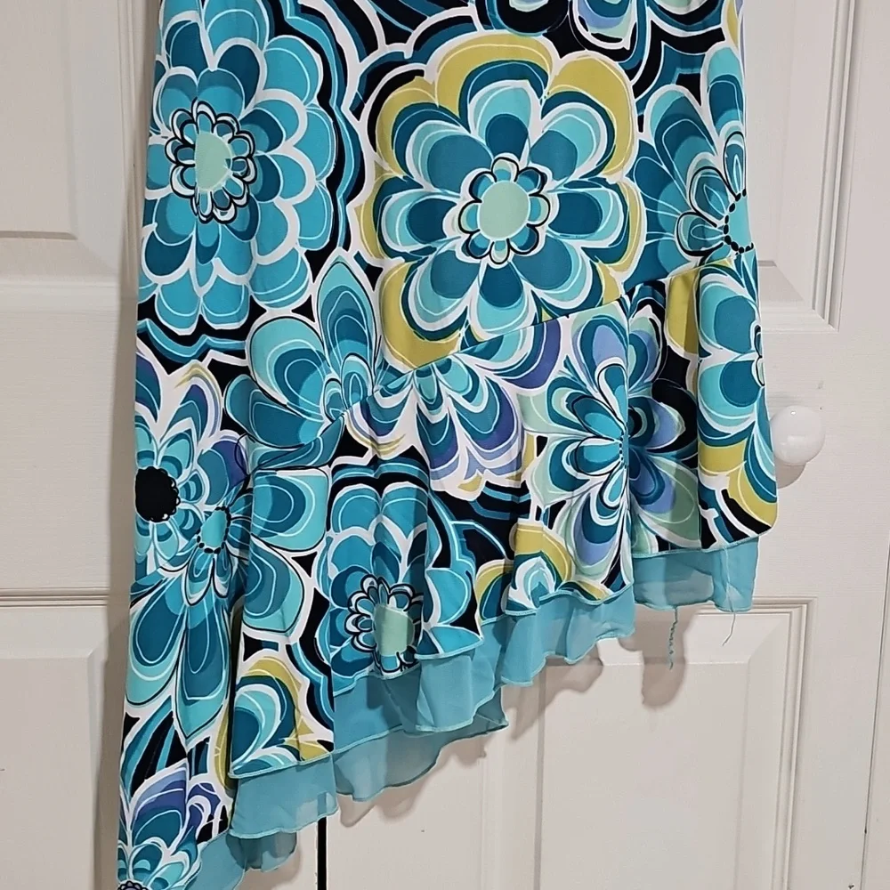 ✨ Rampage Floral Asymmetrical Dress | NWOT | Y2K Statement Vibes ✨ - Picture 6 of 9